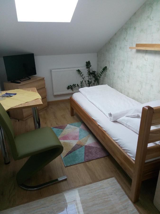 Homestay Stróżówka Gorlice Exterior foto