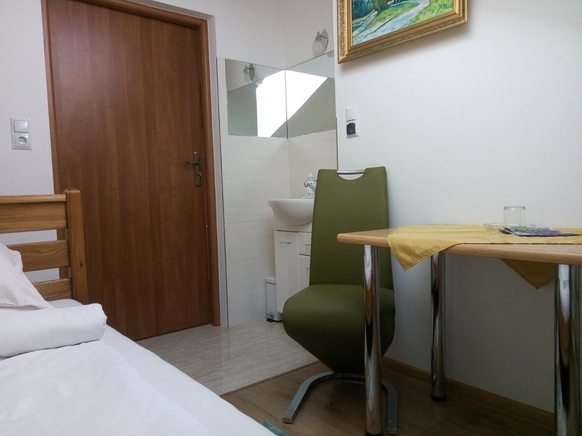 Homestay Stróżówka Gorlice Exterior foto