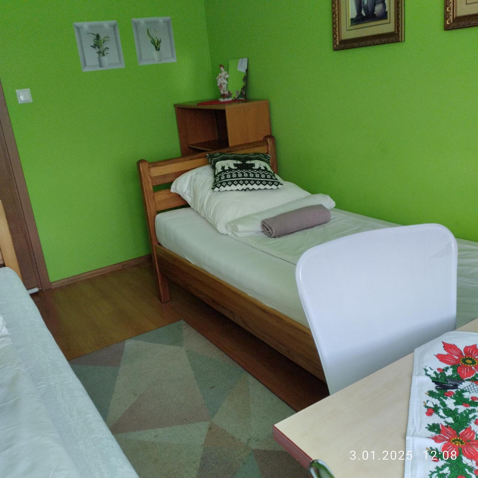 Homestay Stróżówka Gorlice Exterior foto