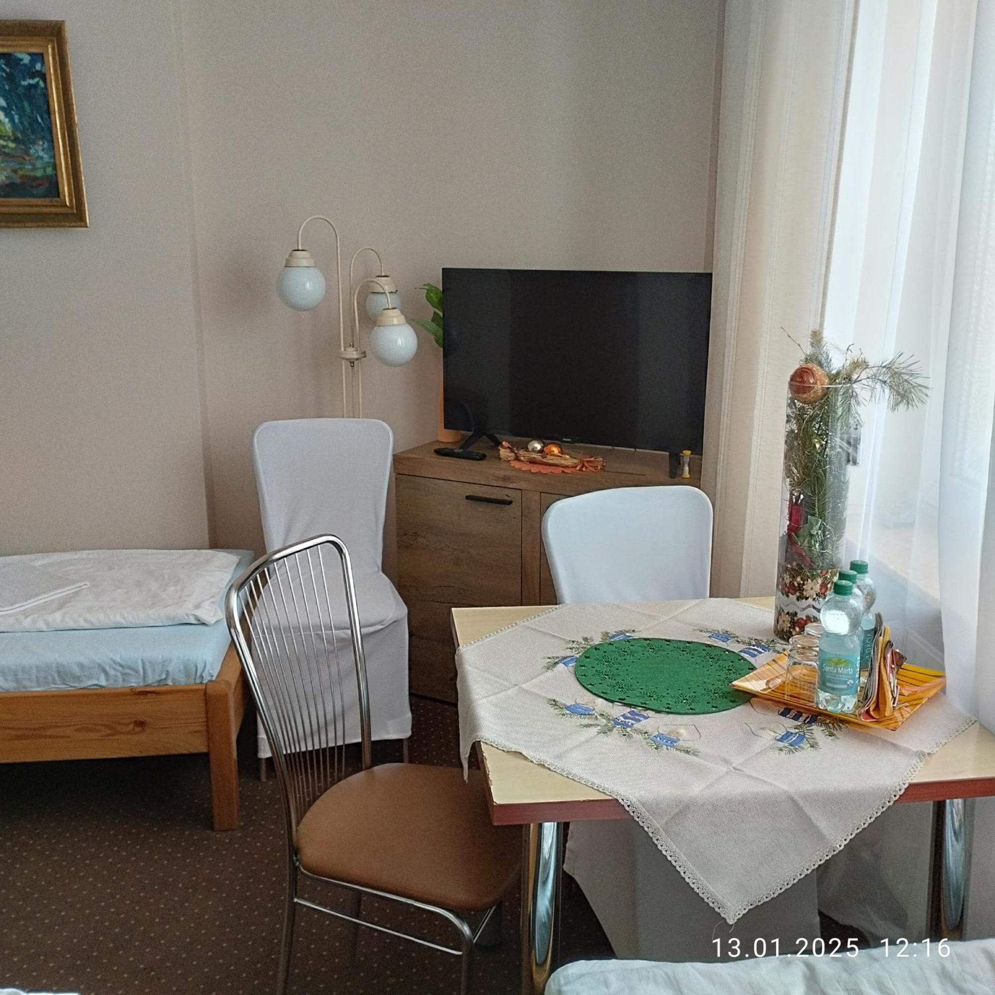 Homestay Stróżówka Gorlice Exterior foto